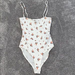 Soft Forever 21 floral bodysuit